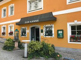 Gasthof "Zur Kanne"，位于Sankt Florian bei Linz圣弗洛里安修道院附近的酒店