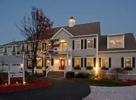The Beacon Waterfront Inn