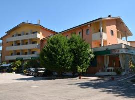Hotel La Carica，位于帕斯特伦戈的酒店