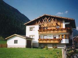Landhaus Tschafein，位于加尔蒂的公寓