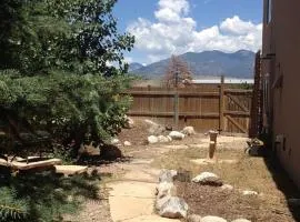 Adorable Taos Townhome