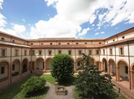 Antico Convento San Francesco，位于巴尼亚卡瓦洛的酒店