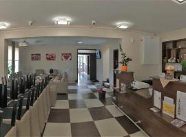 Gránátalma Vendégház，位于Fehérvárcsurgó的酒店