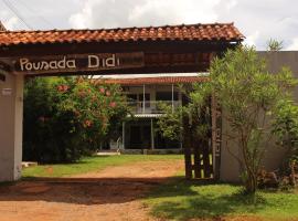 Pousada do Didi Chapada dos Guimaraes.，位于沙帕达-杜斯吉马朗伊斯的住宿加早餐旅馆