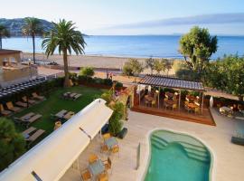 Hotel & Spa Terraza 4 Sup，位于罗萨斯的酒店