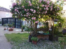 la Rosaliere，位于Chabournay的酒店