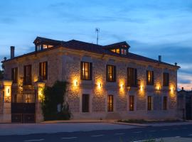 塞雷苏埃拉大人酒店，位于Aldeanueva De La Serrezuela 的酒店