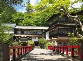 积善馆佳松亭山庄日式旅馆