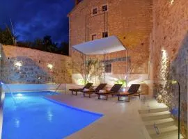 Villa in Bol with Pool and Sea View
