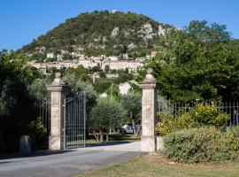 Hotellerie du Domaine de Cabasse，位于塞居勒的酒店