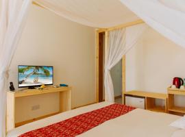 马尔代夫海浪之声3S旅馆，位于Maradhoofeydhoo的海滩短租房
