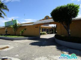 Autohotel Miraflores，位于博卡德尔里奥的汽车旅馆