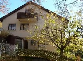 Villa Goncalves, Komplette Wohnung mit Parkplatz und Wallbox vor der Tür