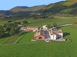 Agriturismo Casale Montebello，位于Monteleone di Spoleto的酒店