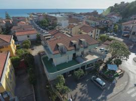 欧罗巴酒店，位于卡萨尔韦利诺的酒店