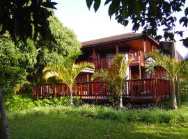 蒙兹萨法里度假屋，位于圣卢西亚埃特扎湖自然保护区附近的酒店