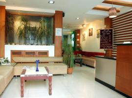 Hotel Imperial Classic，位于海得拉巴Sundarayya Vignana Kendram附近的酒店
