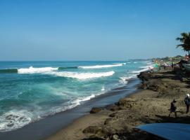 Bima Sakti Homestay Echo Beach Canggu，位于坎古的酒店