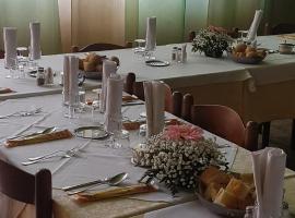 Hotel La Favorita，位于卡萨尔马焦雷的酒店