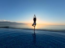 Parosand Da Nang Hotel -Belle Maison Parosand Da Nang Hotel，位于岘港的带热水浴缸的酒店