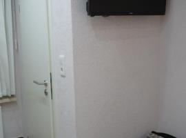 罗迪佐UG酒店，位于沃尔夫斯堡的酒店