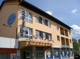 阿尔卑斯山亚得里亚海城市酒店，位于克拉根福的酒店