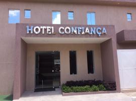 Hotel Confiança，位于阿拉皮拉卡的酒店