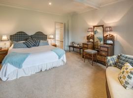 威特施福酒店和餐厅，位于斯温顿的酒店