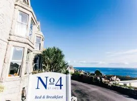 No4 St Ives