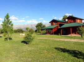Las Cortaderas Cabañas de Tronco，位于诺诺的酒店