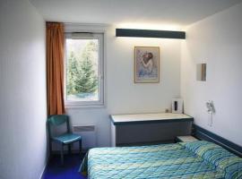 Hotel Cap Vert Dijon Quetigny，位于科提尼的酒店