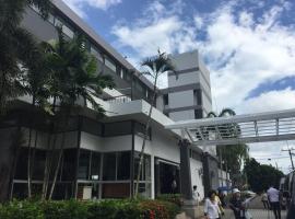攀牙湾暹罗酒店，位于攀牙的酒店