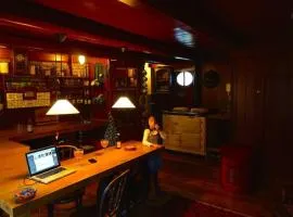 The Old Labor House 1525