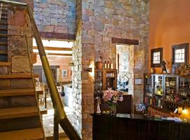 Hosteria Cuca La Vaina，位于卡斯特里洛德罗波尔瓦扎勒斯的酒店