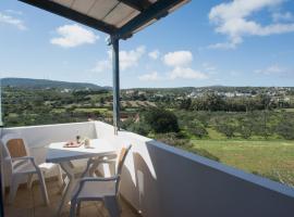 Contaratos Holiday Lettings 3，位于Livadi的公寓