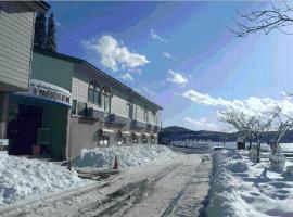 野尻湖畔酒店，位于信浓的酒店
