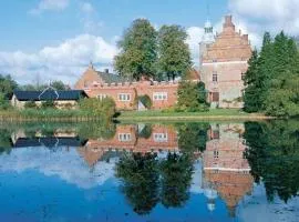 布罗霍姆城堡酒店