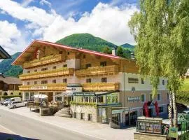 阿帕特全景酒店