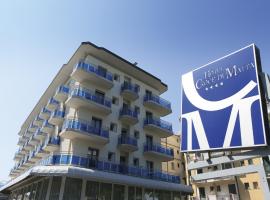 克罗齐迪马尔他酒店，位于利多迪耶索罗Torino Square附近的酒店