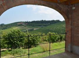 Cascina Valtignosa Camere Con Vigna，位于卡西尼的住宿加早餐旅馆