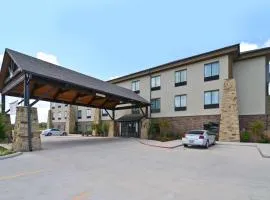 Best Western Plus Emory at Lake Fork Inn & Suites