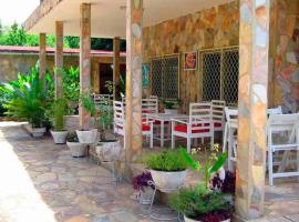 Hotel Chez Fanny，位于Kpalimé的酒店