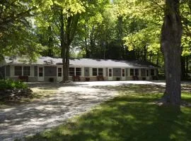Baileys Sunset Motel
