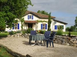 Ferienwohnung Au Pajot，位于Ambax的酒店