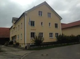 朱拉沃默莎旅馆