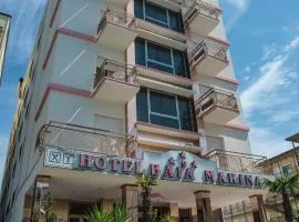 百伊尔码头酒店