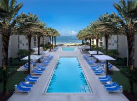 厄齐沃特海滩酒店，位于那不勒斯那不勒斯海滩酒店和高尔夫俱乐部附近的酒店