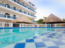 Kevin's Tolú by Bernalo Hotels，位于托卢的酒店