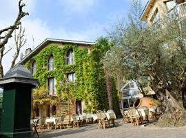 Noemys Gradignan - ex Cit'Hotel Le Chalet Lyrique，位于格拉迪尼昂的酒店