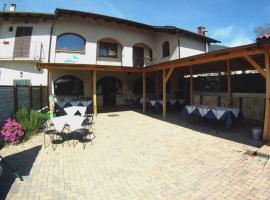 Locanda Dl'Angel，位于比利亚尔圣科斯坦佐的酒店